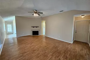 211 Cole St, Garland, TX 75040 - Photo 9