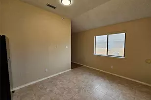 211 Cole St, Garland, TX 75040 - Photo 11