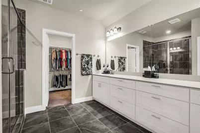 645 Hutchinson Drive, Lewisville, TX 75077 - Photo 15