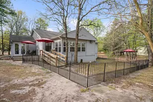 381 Knollwood, Holly Lake Ranch, TX 75765 - Photo 5