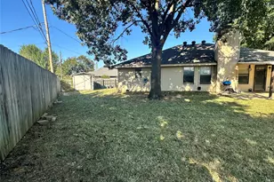 2512 Harmony Ct, Arlington, TX 76015 - Photo 23