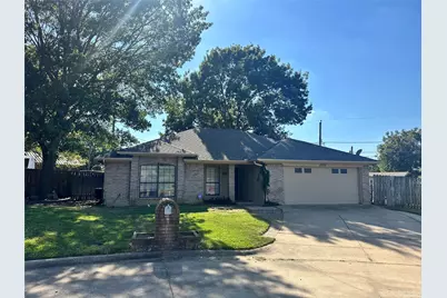 2512 Harmony Court, Arlington, TX 76015 - Photo 1