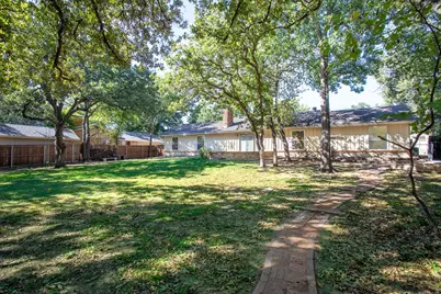 2610 Nottingham Drive, Denton, TX 76209 - Photo 29