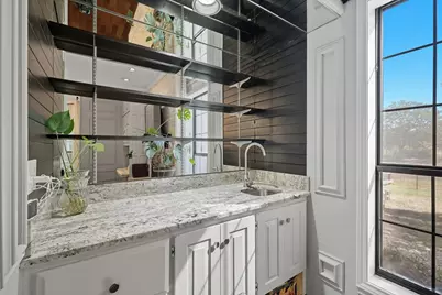 4011 E Bankhead Hwy, Hudson Oaks, TX 76087 - Photo 11