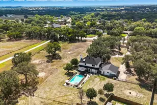 4011 E Bankhead Hwy, Hudson Oaks, TX 76087 - Photo 1