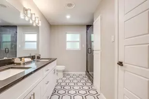 2536 Daisy Ln, Fort Worth, TX 76111 - Photo 21