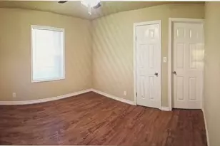 2112 W Bond St, Denison, TX 75020 - Photo 13