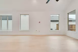 619 Caprice Blf, Fate, TX 75189 - Photo 11