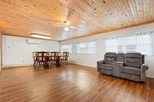 1601 Fm 3027, Mineral Wells, TX 76067 - Photo 9