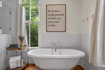 724 N 19th Street, Waco, TX 76707 - Photo 17