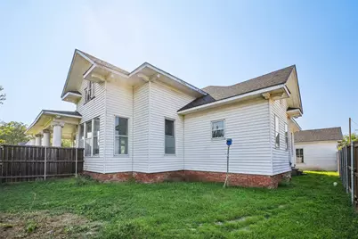 103 S Baker Street, Ferris, TX 75125 - Photo 37