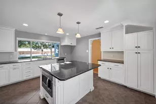 1512 Cardinal Rd, Mansfield, TX 76063 - Photo 11