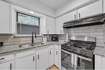 7419 Neuhoff Drive, Dallas, TX 75217 - Photo 11