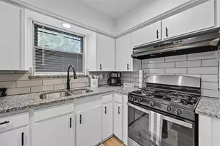 7419 Neuhoff Dr, Dallas, TX 75217 - Photo 11