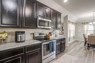 1023 Saint Andrews Dr, Burleson, TX 76028 - Photo 13