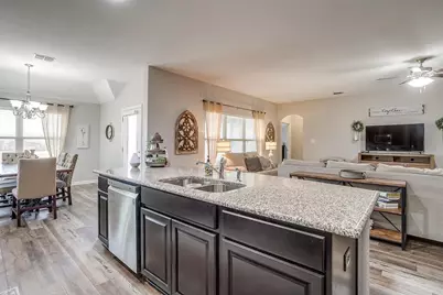 1023 Saint Andrews Drive, Burleson, TX 76028 - Photo 17