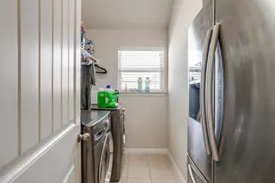 1023 Saint Andrews Dr, Burleson, TX 76028 - Photo 31