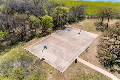 1023 Saint Andrews Drive, Burleson, TX 76028 - Photo 35