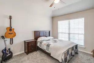 1023 Saint Andrews Dr, Burleson, TX 76028 - Photo 27