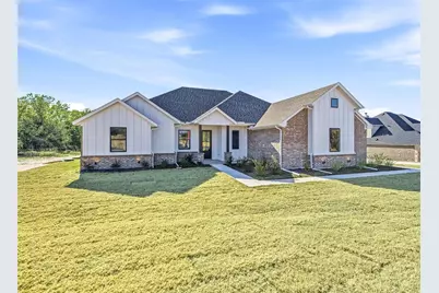 151 Rj Smith Drive, Boyd, TX 76023 - Photo 1