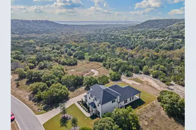 8732 Fullerton Drive, Cleburne, TX 76033 - Photo 37