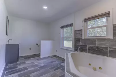 2300 Conveyor Drive, Burleson, TX 76028 - Photo 15