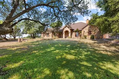 1865 Austin Hines Drive, China Spring, TX 76633 - Photo 3