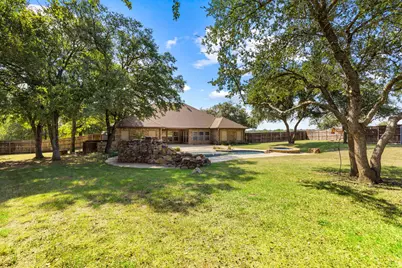 1865 Austin Hines Drive, China Spring, TX 76633 - Photo 25