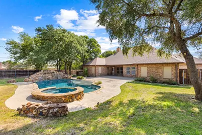 1865 Austin Hines Drive, China Spring, TX 76633 - Photo 3