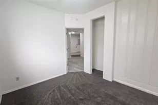 1015 S Welch Street S, Denton, TX 76201 - Photo 5