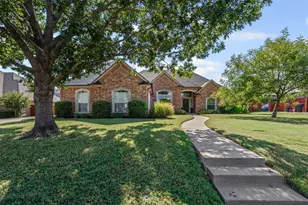 1505 Leaning Oak Ln, Cleburne, TX 76033 - Photo 39