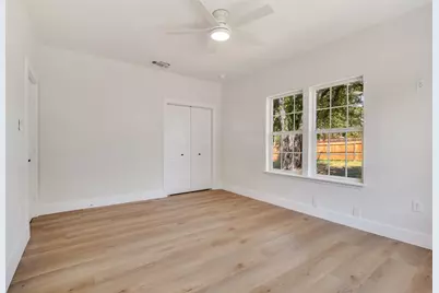 718 Grandview Avenue, Dallas, TX 75223 - Photo 17
