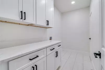 718 Grandview Avenue, Dallas, TX 75223 - Photo 13