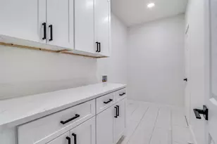 718 Grandview Ave, Dallas, TX 75223 - Photo 13