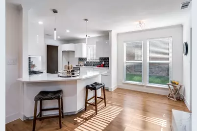 2302 Stone Glen Lane, Carrollton, TX 75007 - Photo 11