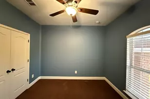 117 Hanover St, Grand Prairie, TX 75052 - Photo 19