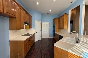 117 Hanover St, Grand Prairie, TX 75052 - Photo 7