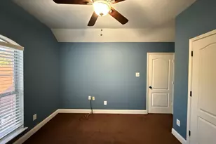 117 Hanover St, Grand Prairie, TX 75052 - Photo 21