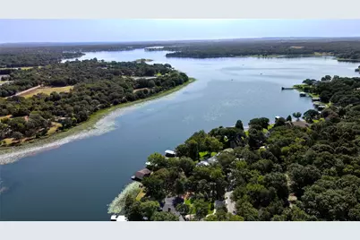 5449 Impala Point Drive, Athens, TX 75752 - Photo 7