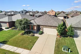 4109 Kettlewood Ct, Heartland, TX 75126 - Photo 3