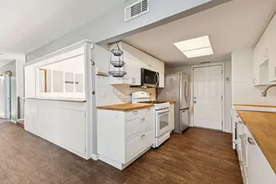 3209 Seaside Street, Irving, TX 75062 - Photo 7