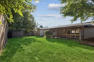 3209 Seaside St, Irving, TX 75062 - Photo 25