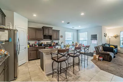 1808 Creekwood Drive, Cleburne, TX 76033 - Photo 7