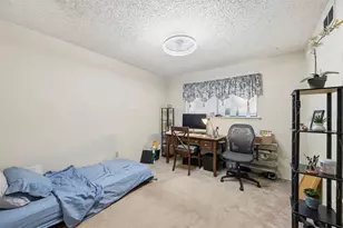 117 Oakhaven Dr, Grand Prairie, TX 75050 - Photo 17