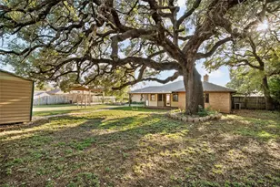 272 Locklar Loop, Waco, TX 76705 - Photo 31