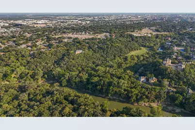 2031 Green Oaks Boulevard, Arlington, TX 76006 - Photo 17