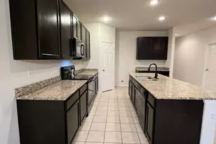 2433 Gelbray Pl, Fort Worth, TX 76131 - Photo 11