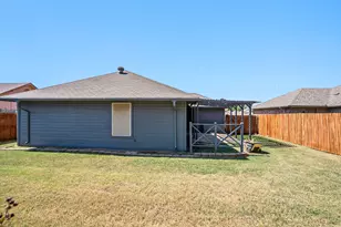 602 McAnear St, Cleburne, TX 76033 - Photo 25