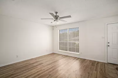 602 McAnear Street, Cleburne, TX 76033 - Photo 5