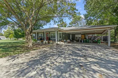 208 W Allen Avenue, Godley, TX 76044 - Photo 3